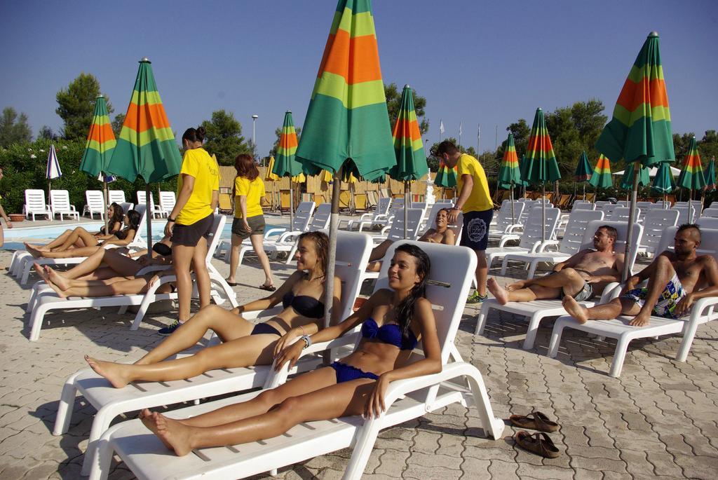 Villaggio Albatros Resort Lesina Luaran gambar