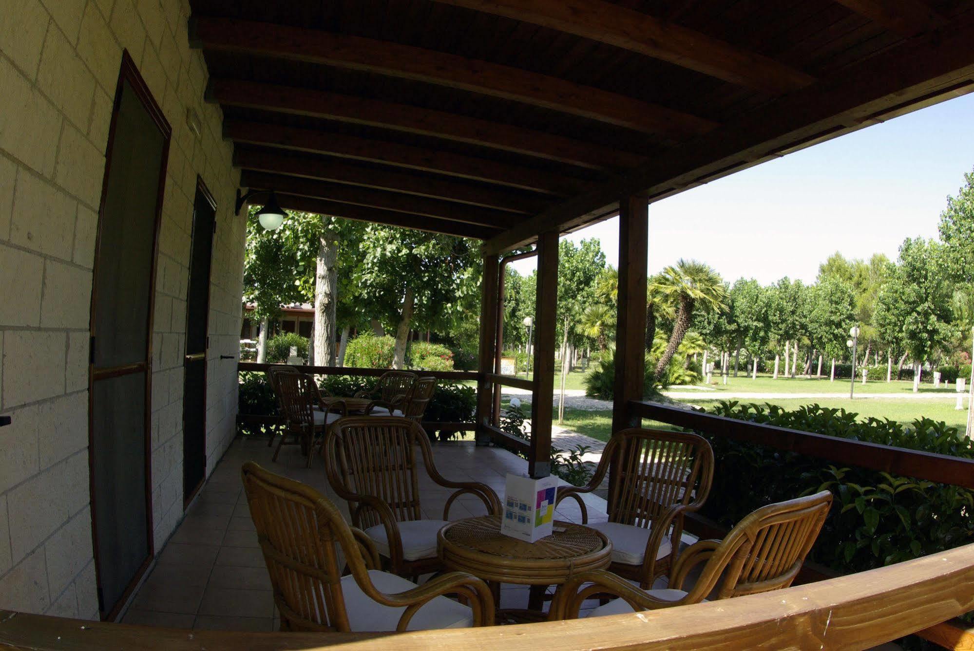 Villaggio Albatros Resort Lesina Luaran gambar
